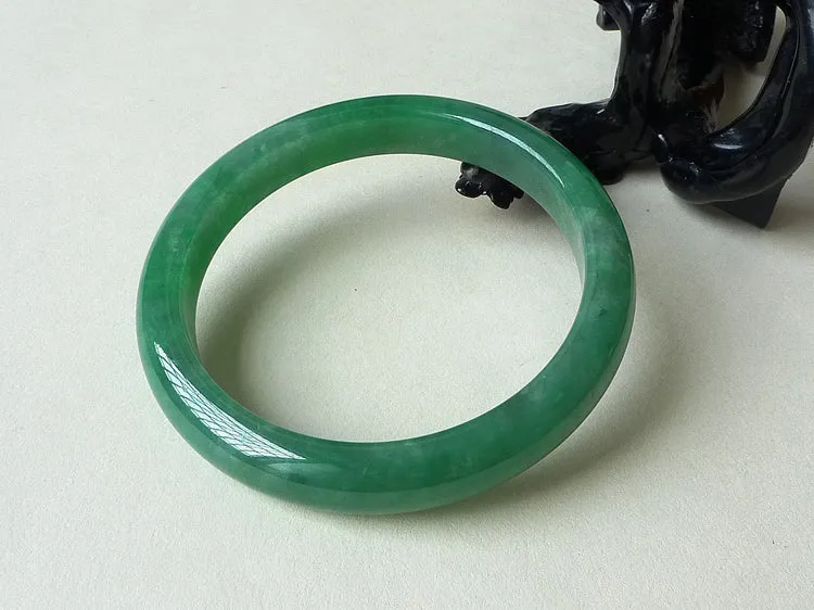 Natural Jade Bangle Jadeite Bangle Internal Diameter 57.5mm BER095